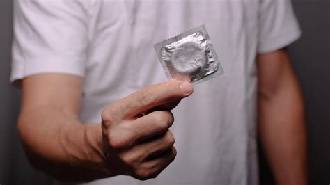 Blowjob ohne Kondom Hure Wusterhausen